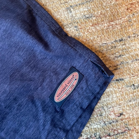 Men’s Vineyard Vines Board Shorts - Picture 3 of 4